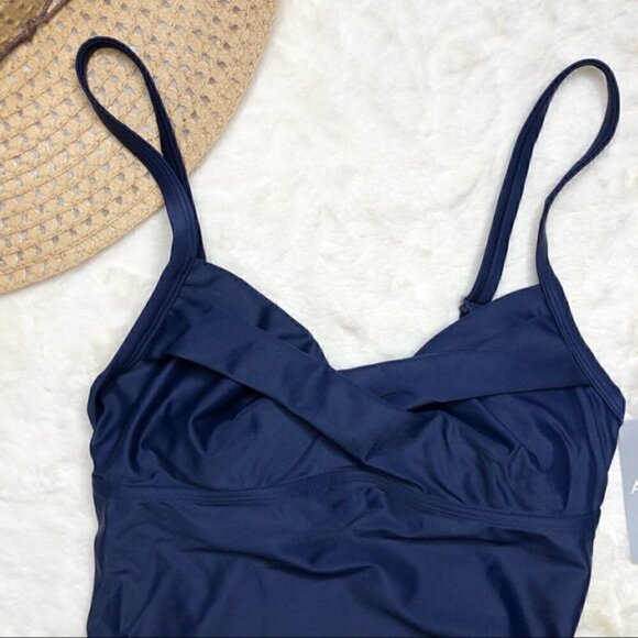 ATHLETA 32B/C Bra Cup Twister Tankini Underwire - Picture 3 of 6